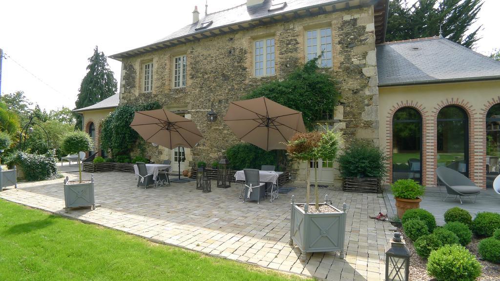 Bed and Breakfast Les Demeures De Marie Pacé Exterior foto